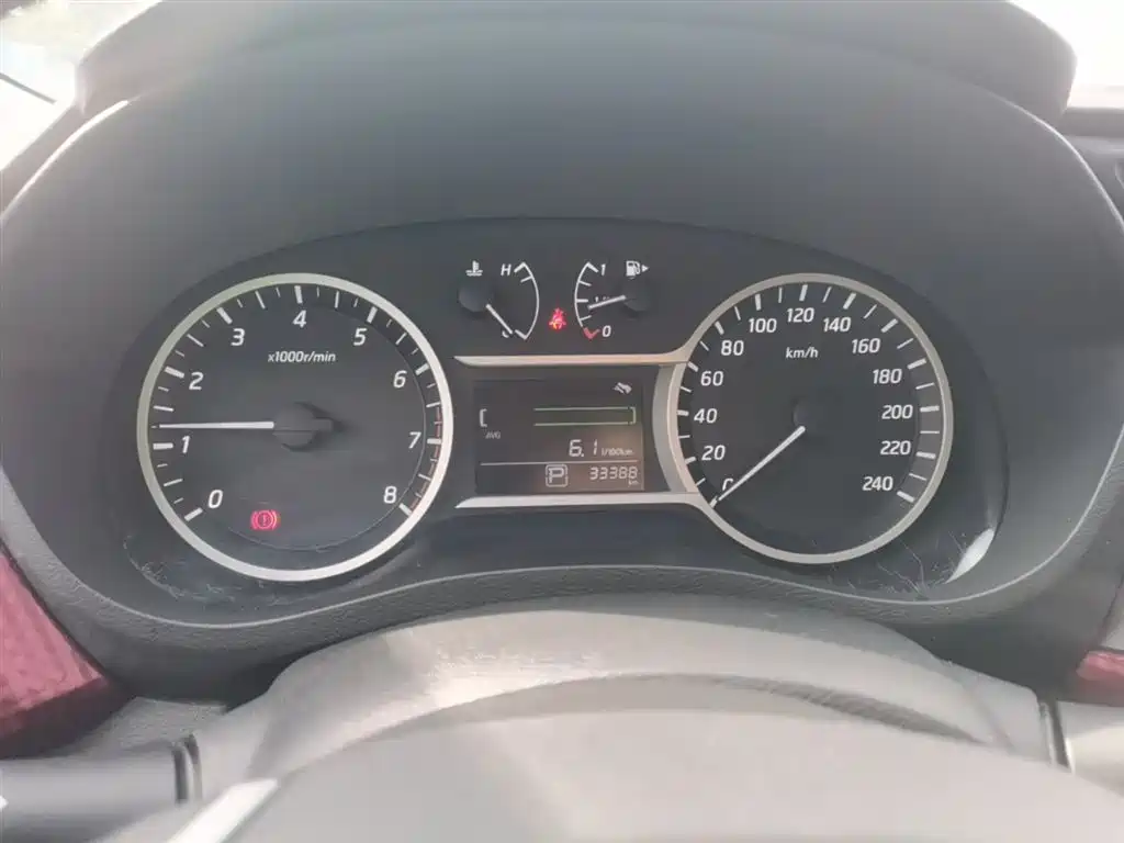 Bluebird 2016 1.6L CVT cool version купить на сайте DeffCars