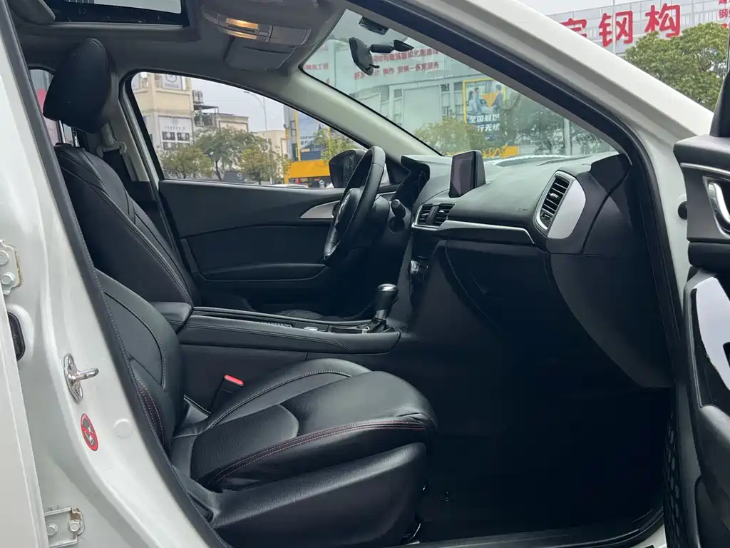 Mazda3 Angkesela 2017 sedan 1.5L automatic luxury model National V купить на сайте DeffCars