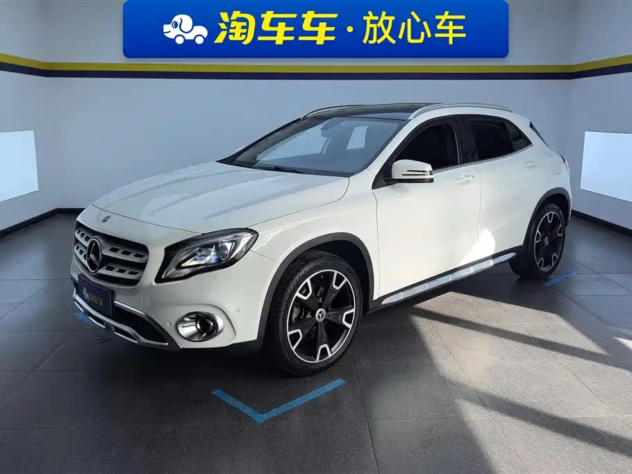 Mercedes-Benz GLA 2017 GLA 220 4MATIC Fashion Model купить на сайте DeffCars