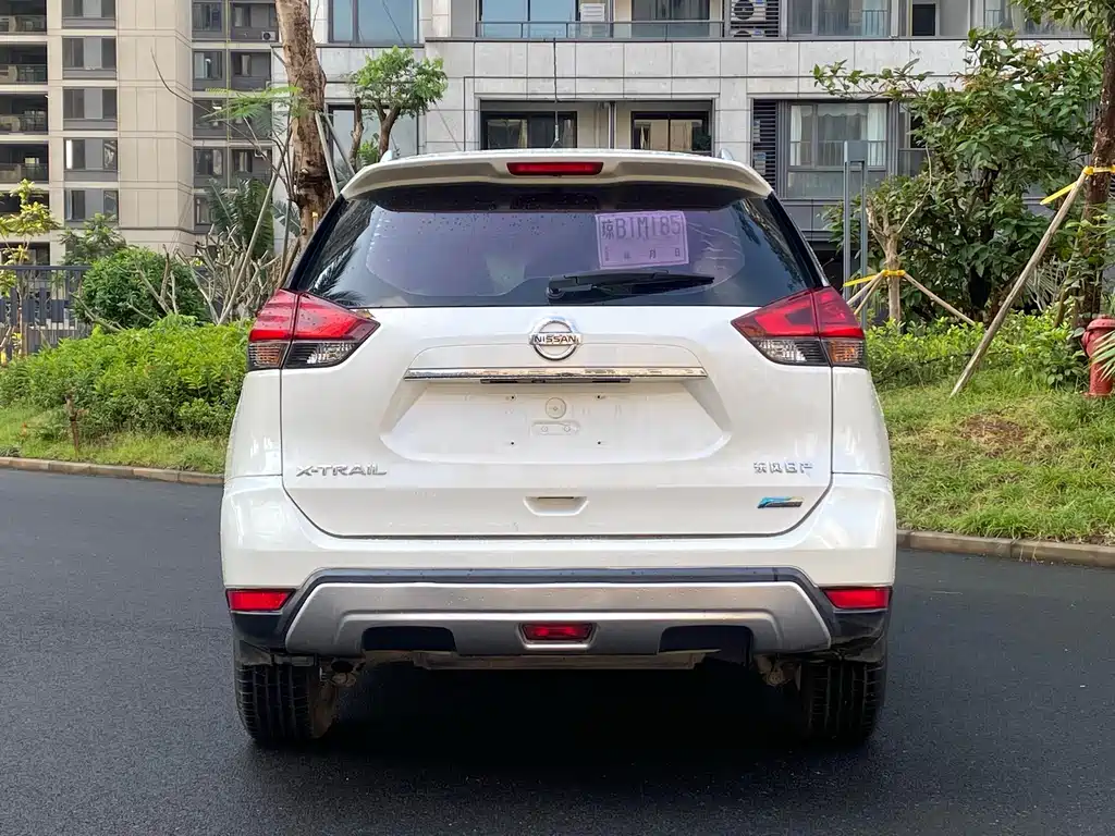 X-Trail 2017 2.0L CVT Comfort Edition 2WD купить на сайте DeffCars