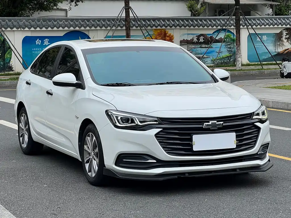 Cruze 2022 320 Automatic Sunroof Edition купить на сайте DeffCars