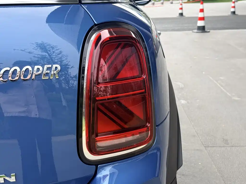 MINI COUNTRYMAN 2021 1.5T COOPER ALL4 купить на сайте DeffCars