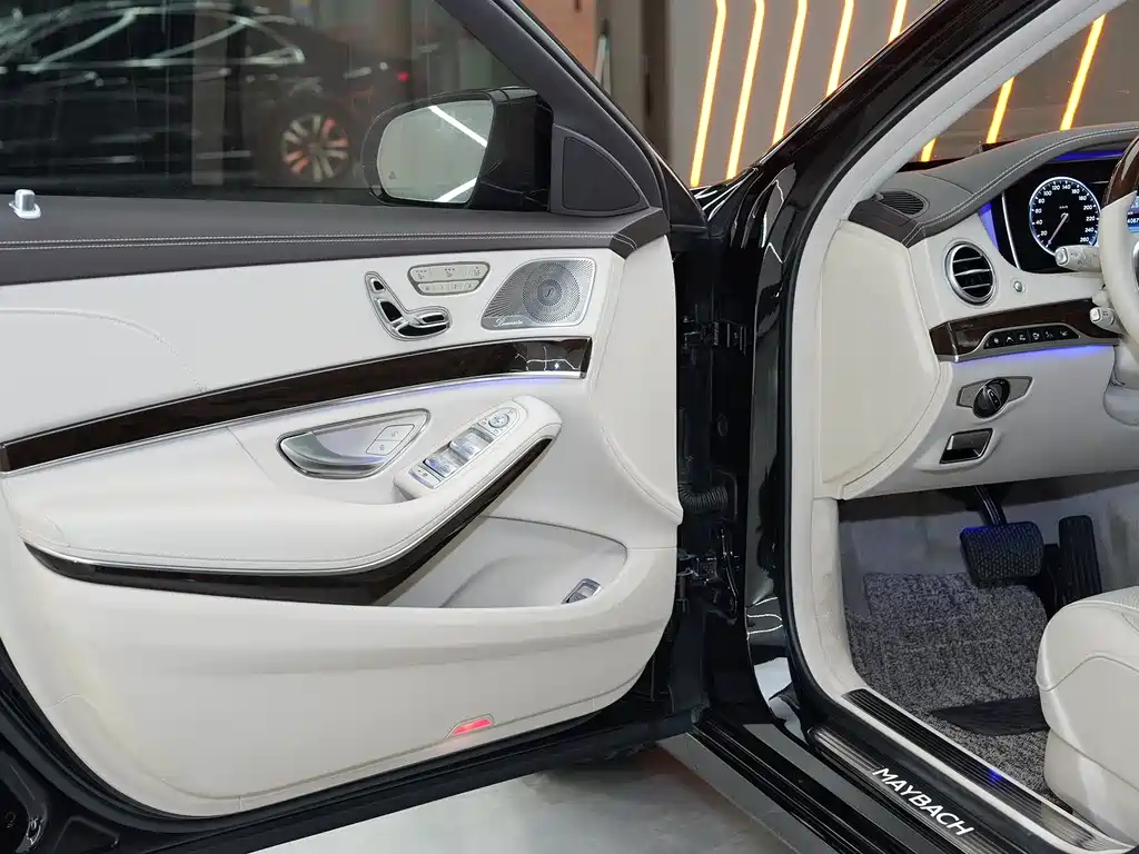 Maybach S-Class 2017 S 500 4MATIC купить на сайте DeffCars