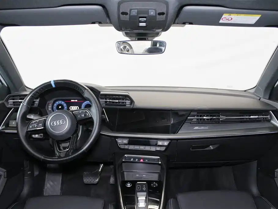 Audi A3 2024 A3L Limousine 35 TFSI Fashionable and Sporty купить на сайте DeffCars