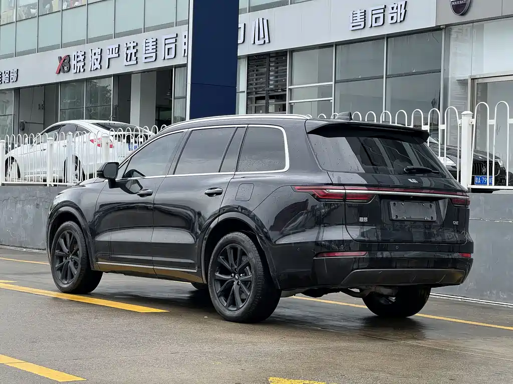 Ideal ONE 2021 extended range 6-seater version купить на сайте DeffCars