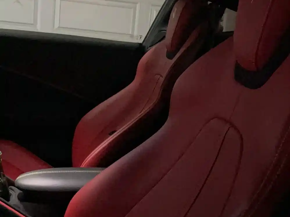 Roma 2020 3.9T V8 купить на сайте DeffCars