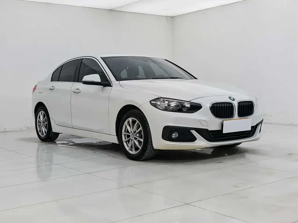 BMW 1 Series 2018 118i Fashion Model купить на сайте DeffCars