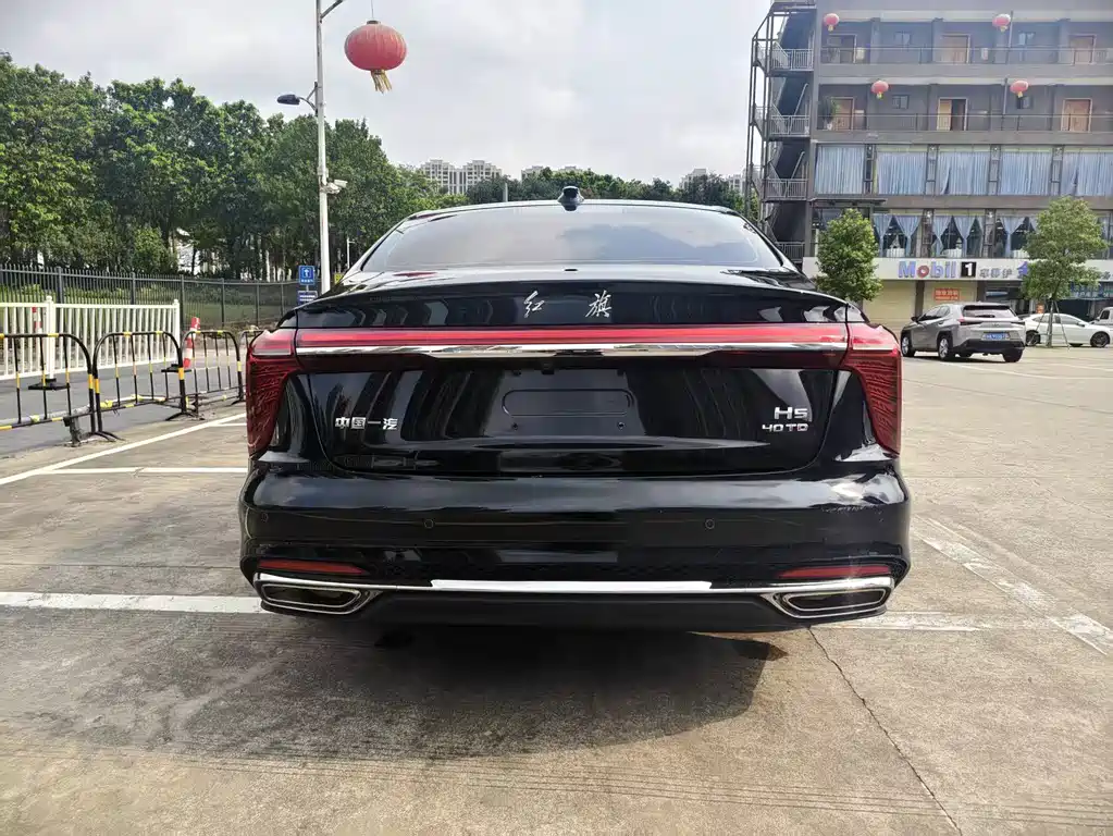 Hongqi H5 2024 2.0T Automatic Zhilianqichang Edition купить на сайте DeffCars
