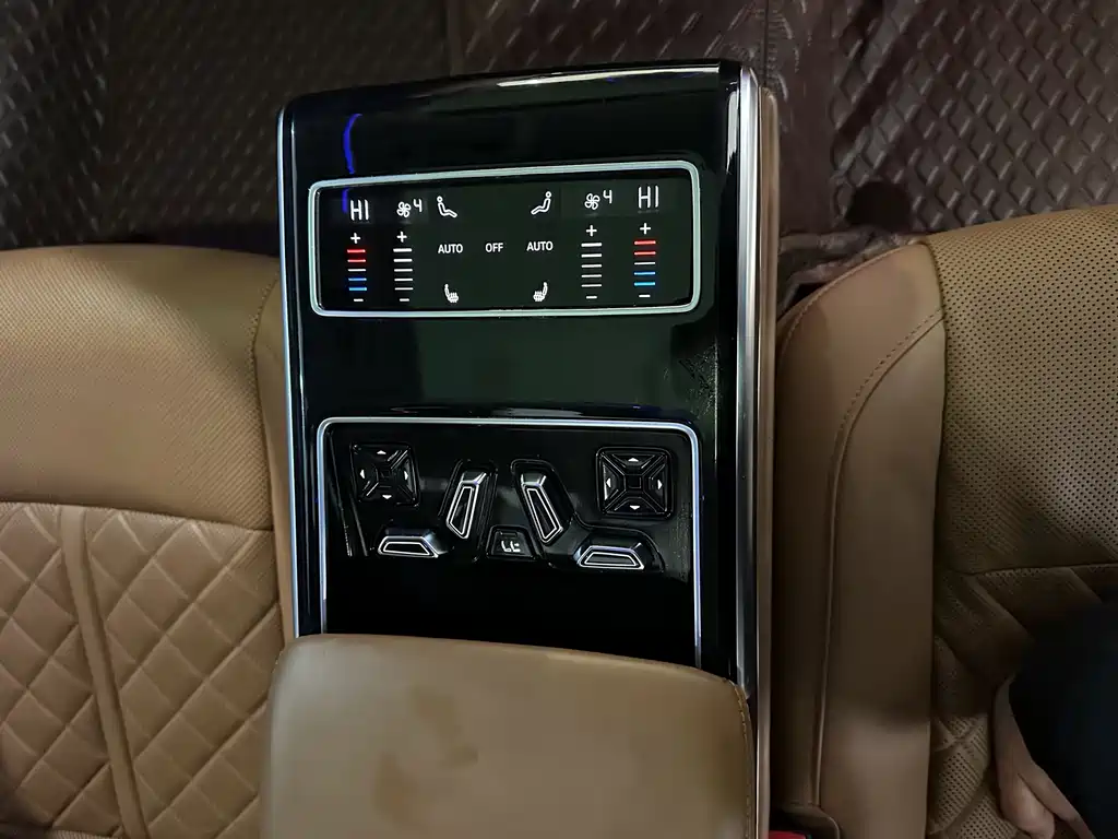 Audi A8 2021 A8L 50 TFSI quattro comfort type купить на сайте DeffCars