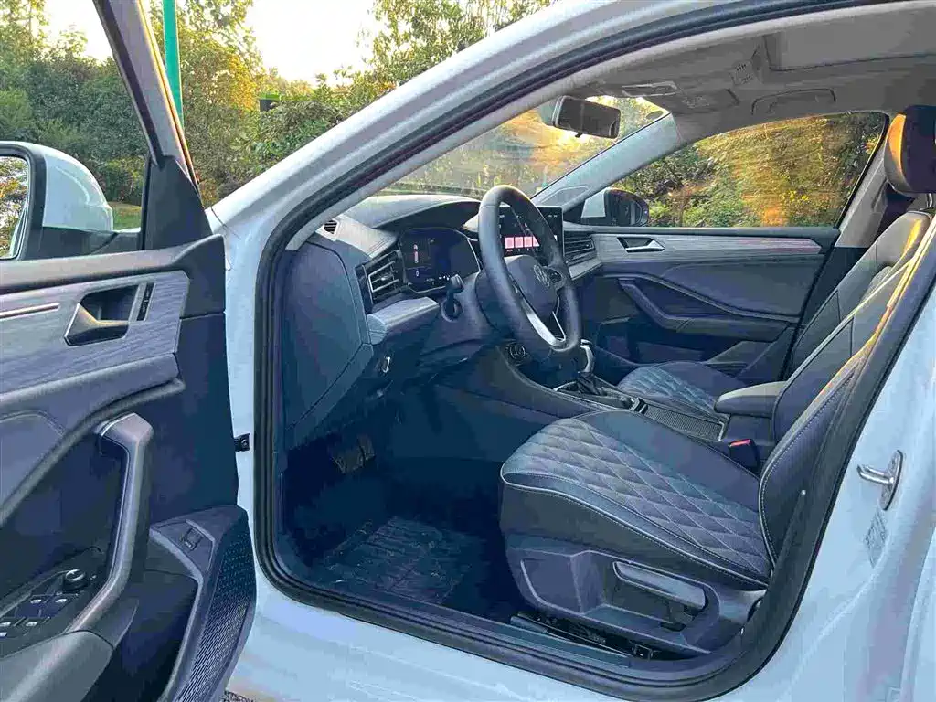 Sagitar 2023 300TSI DSG Super Edition купить на сайте DeffCars