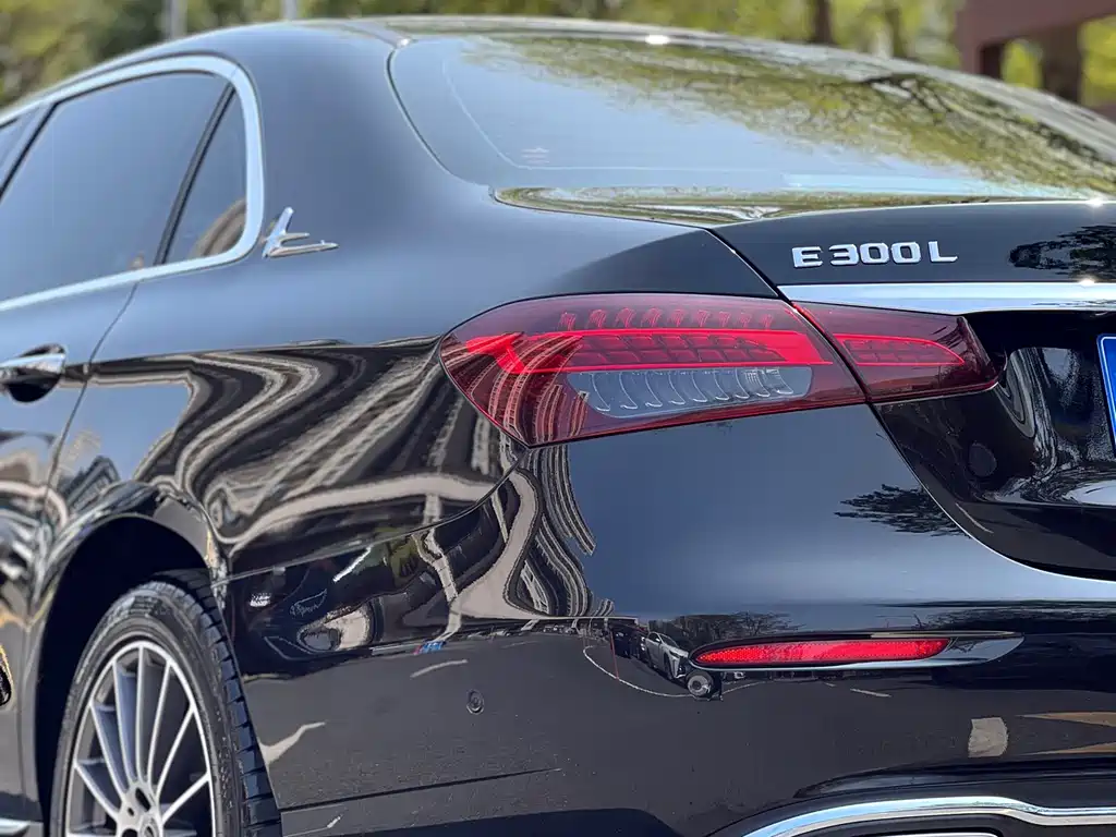 Mercedes-Benz E-Class 2023 E 260 L купить на сайте DeffCars