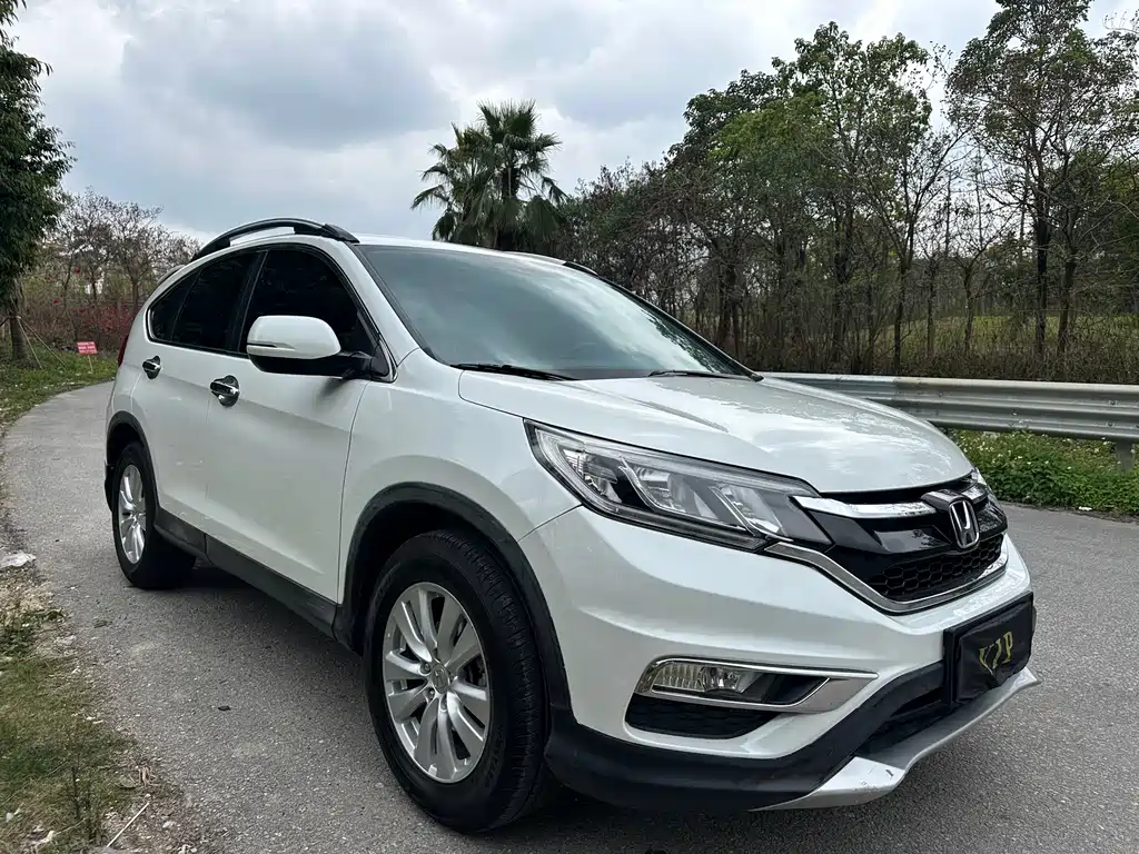 Honda CR-V 2016 2.0L two-wheel drive classic version купить на сайте DeffCars