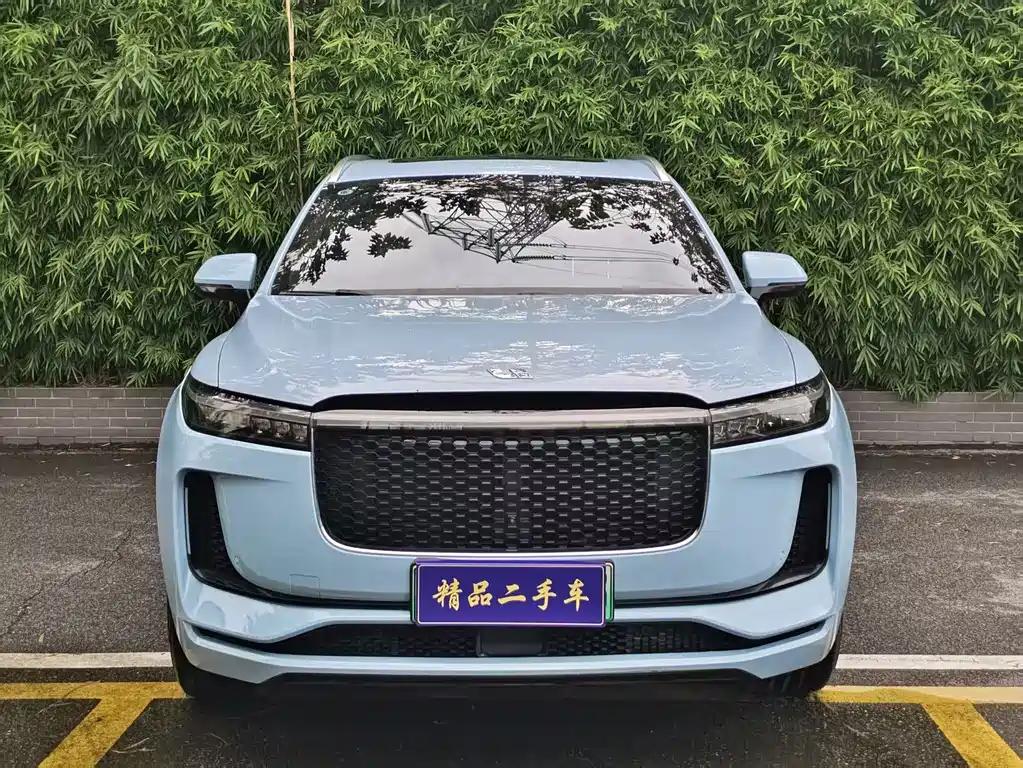 Ideal ONE 2020款 增程6座版 купить на сайте DeffCars