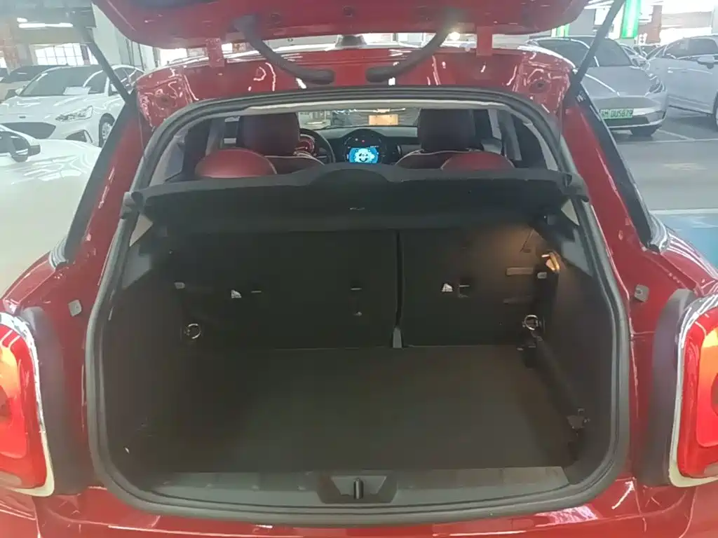 Mini 2016 1.2T one Five Door Edition купить на сайте DeffCars