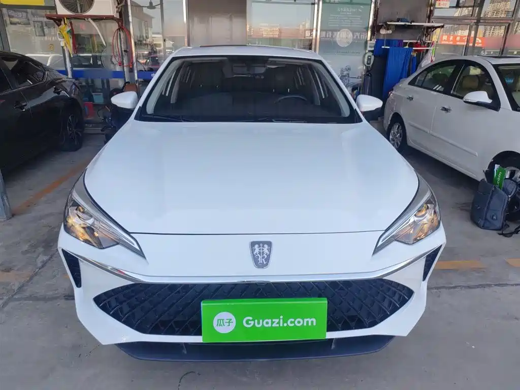 Roewe i5 2023 1.5L CVT Deluxe Edition купить на сайте DeffCars