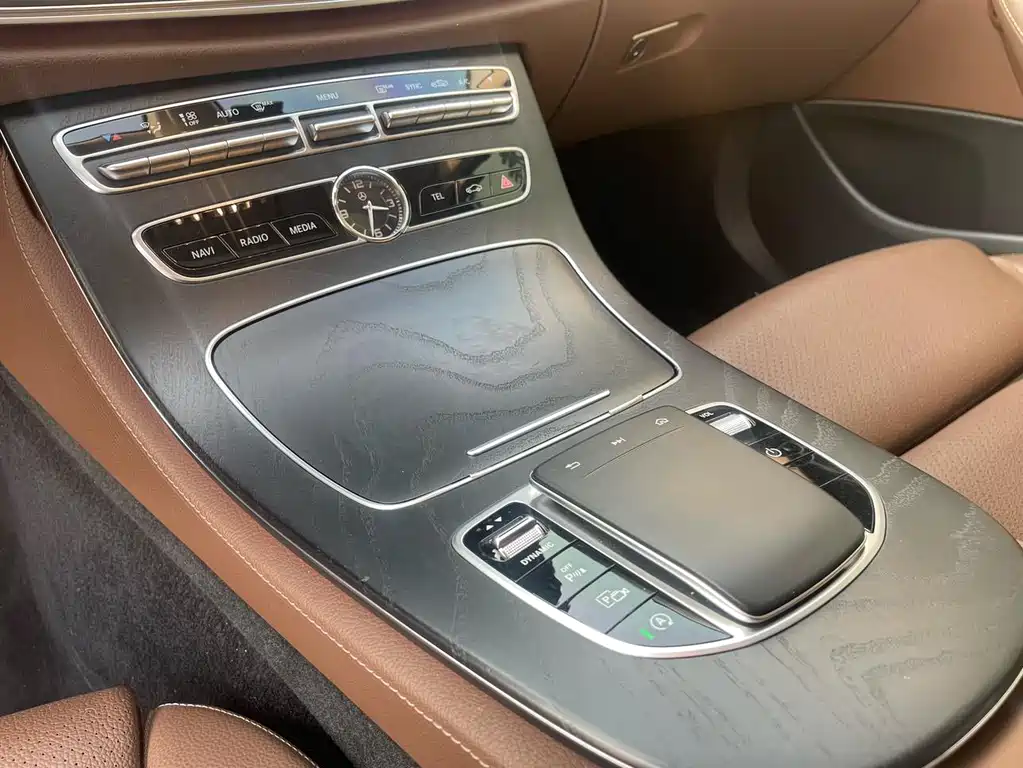 Mercedes-Benz E-Class 2019 E 200 L Sports купить на сайте DeffCars