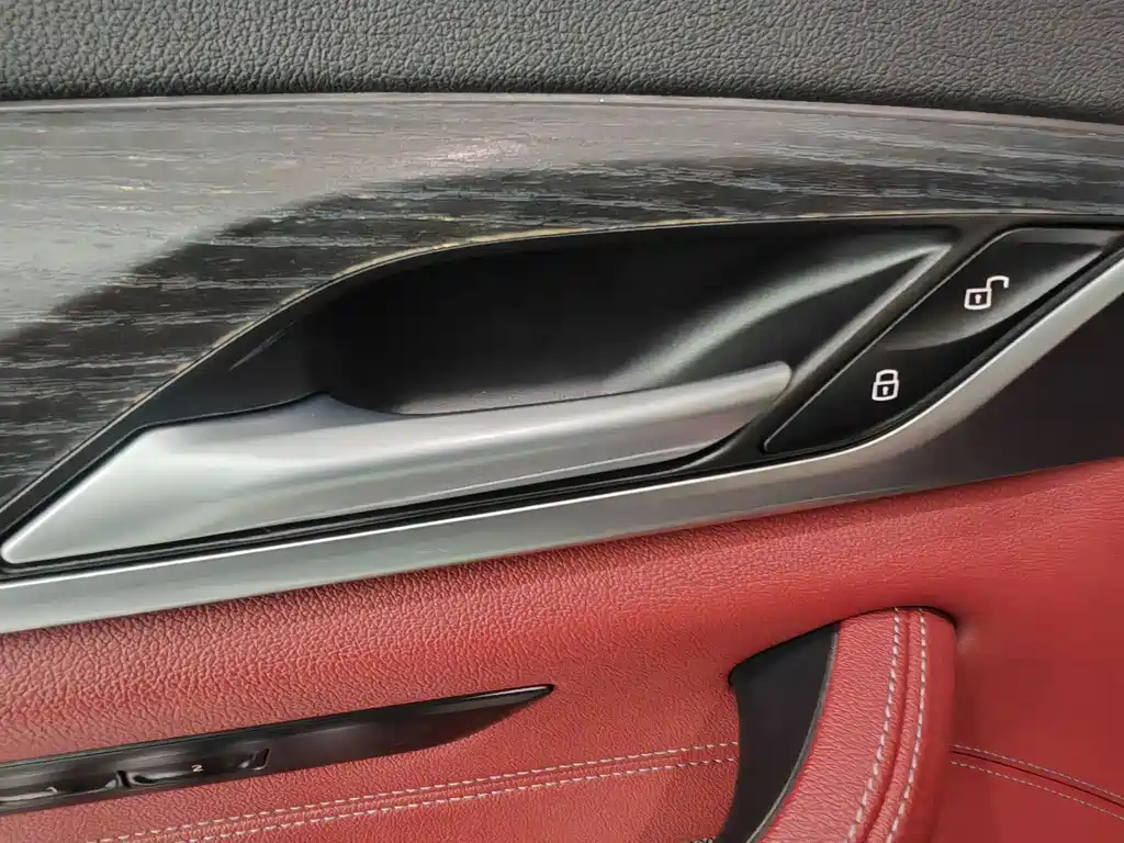 BMW 5 Series 2021 530Li xDrive M Sports Package купить на сайте DeffCars