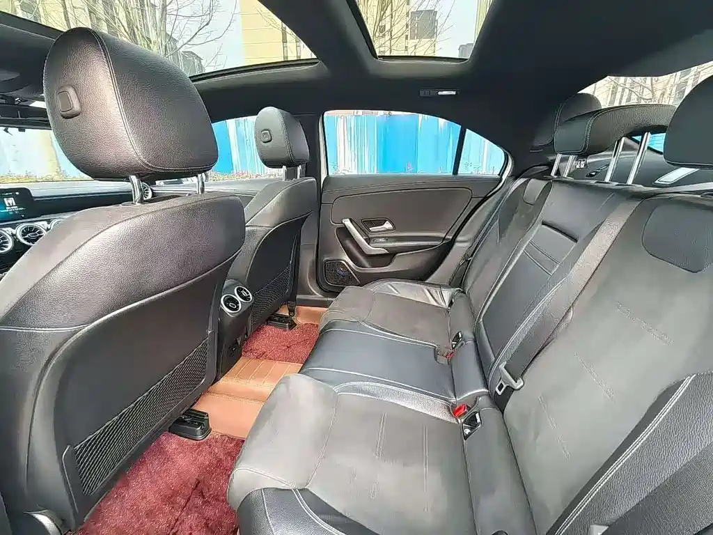 Mercedes-Benz A-Class 2020 Facelift A 200 L Sports Sedan Dynamic Type купить на сайте DeffCars