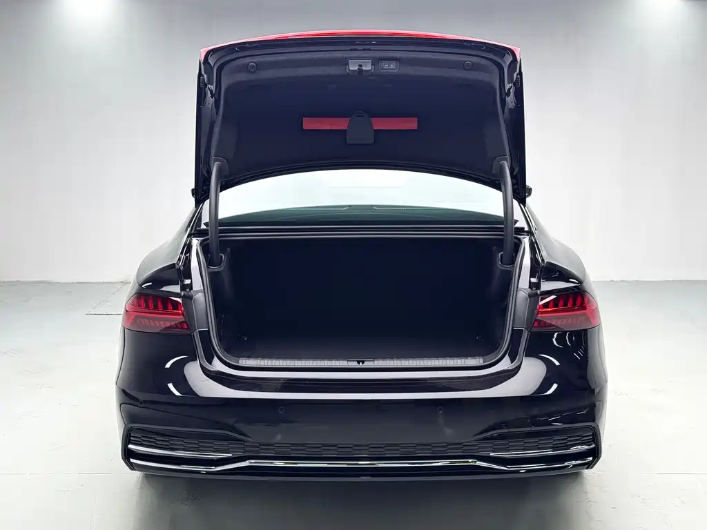 Audi A7L 2025 45 TFSI luxury model купить на сайте DeffCars