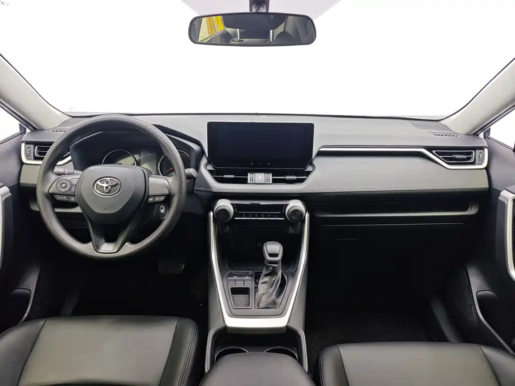 Wilanda 2024 2.0L CVT two-wheel drive leading version купить на сайте DeffCars