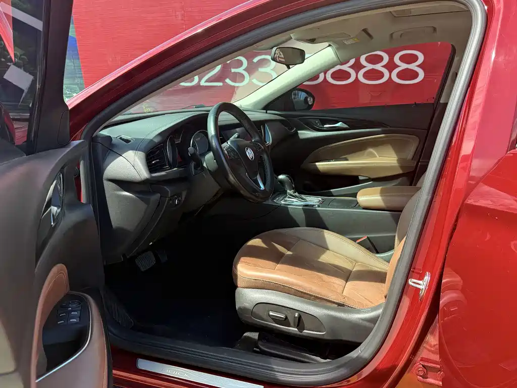 Regal 2019 20T Elite National V купить на сайте DeffCars