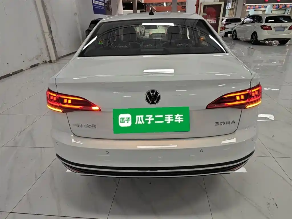 Bora 2025 facelift 200TSI DSG Yuexing Navigation Edition купить на сайте DeffCars