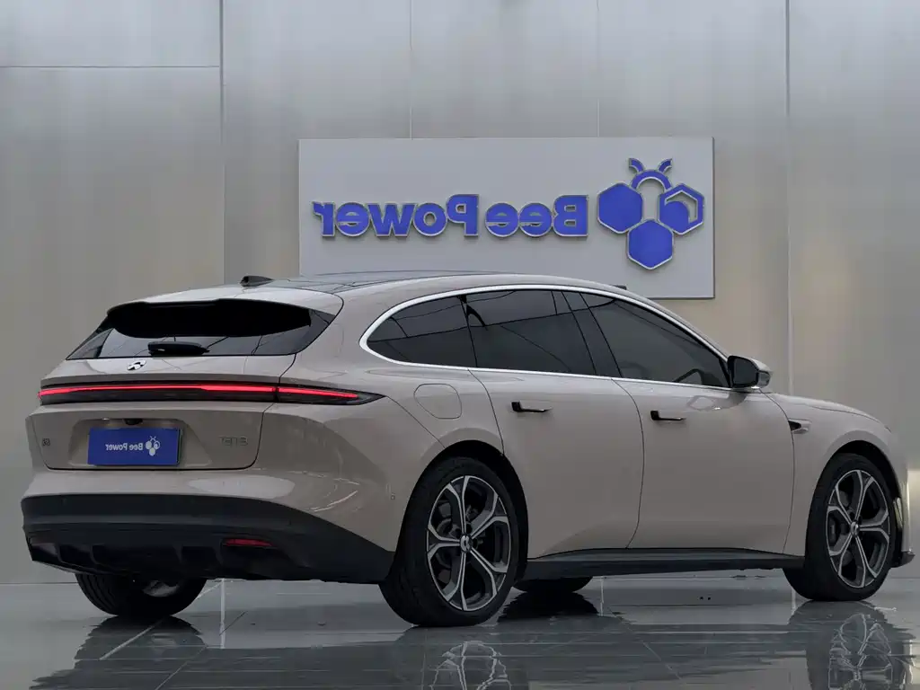 NIO ET5T 2024 model 75kWh Touring купить на сайте DeffCars