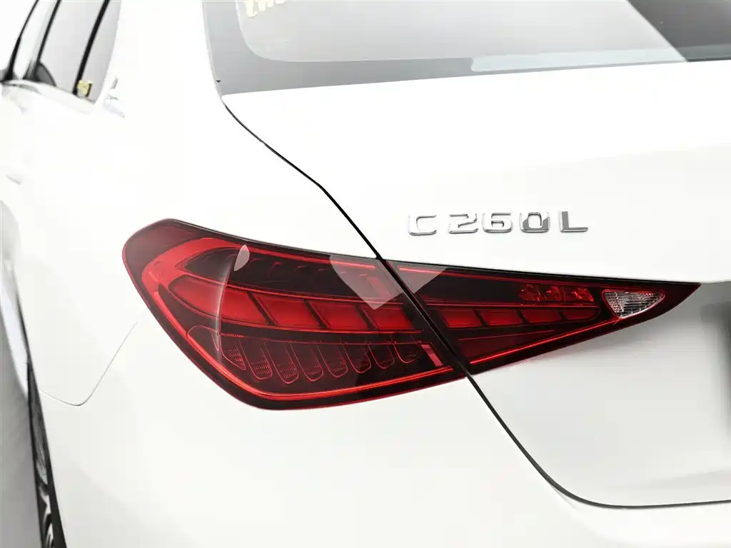Mercedes-Benz C-Class 2024 facelift C 260 L sports version купить на сайте DeffCars