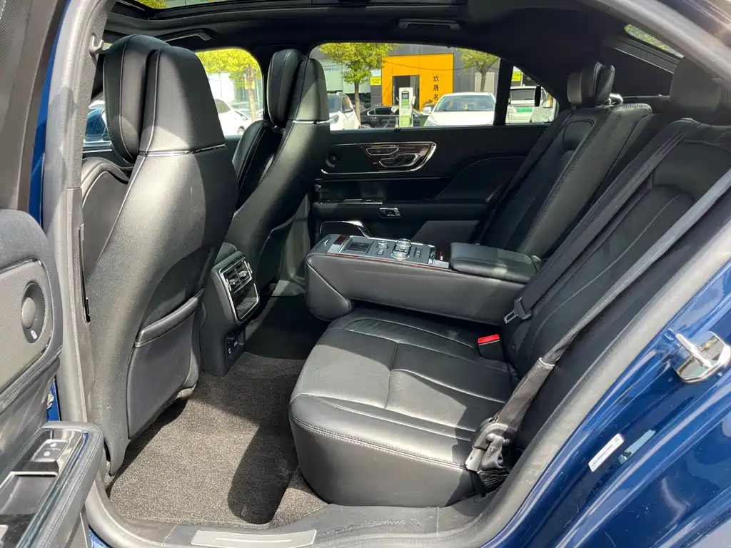 Lincoln Continental 2019 2.0T Two-wheel drive Premium Edition National VI купить на сайте DeffCars