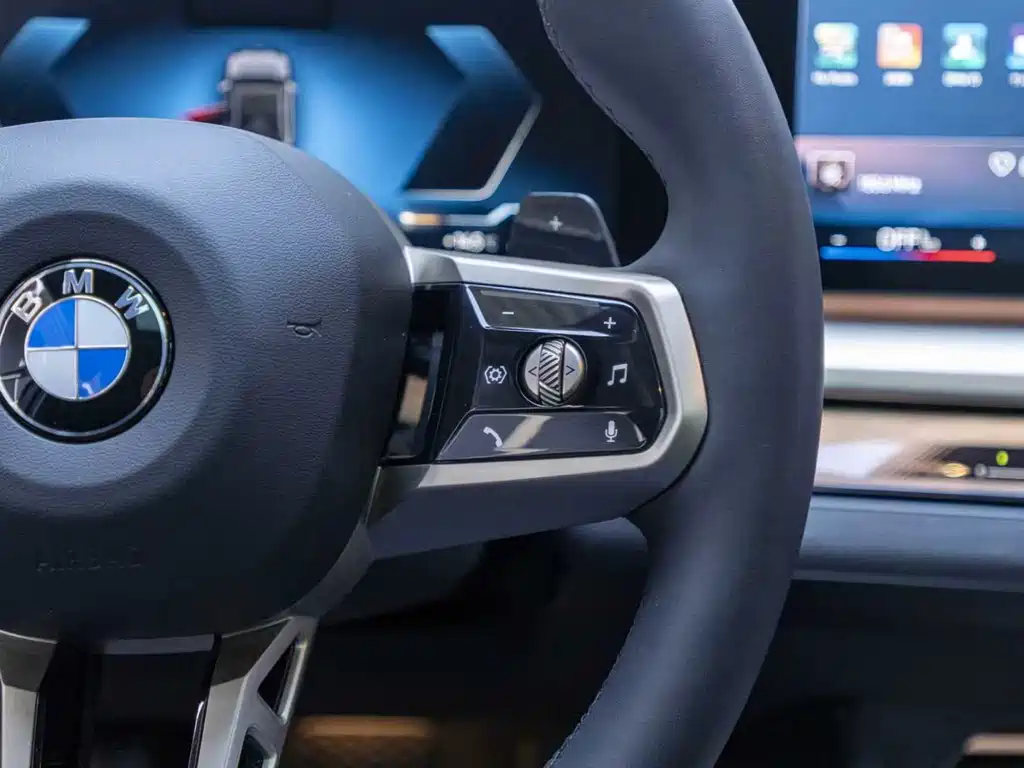 BMW 5 Series 2024 530Li Exclusive M Sports Package купить на сайте DeffCars