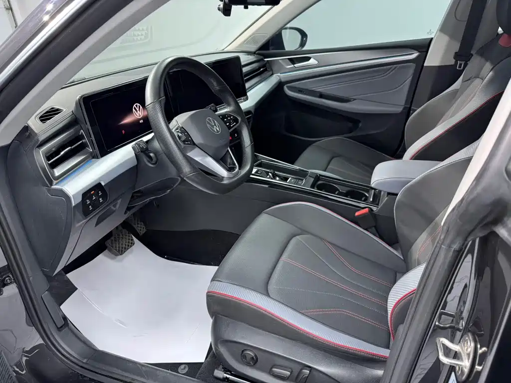 LAMANDO 2023 LAMANDOL 280TSI DSG Hot Edition купить на сайте DeffCars