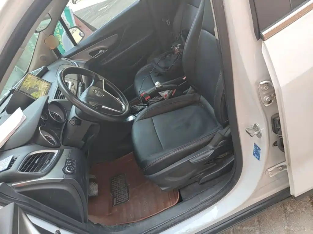 Encore 2015 1.4T Automatic 2WD Urban Elite Edition купить на сайте DeffCars