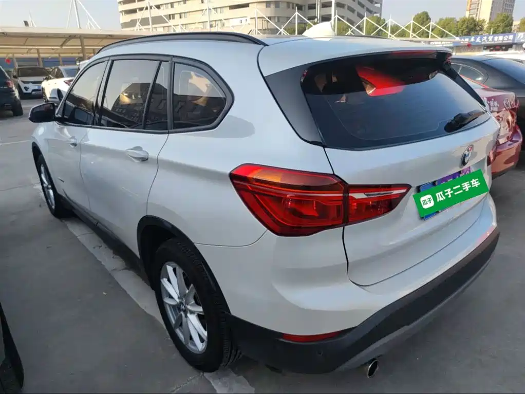 BMW X1 2016 sDrive18Li Fashion Model купить на сайте DeffCars