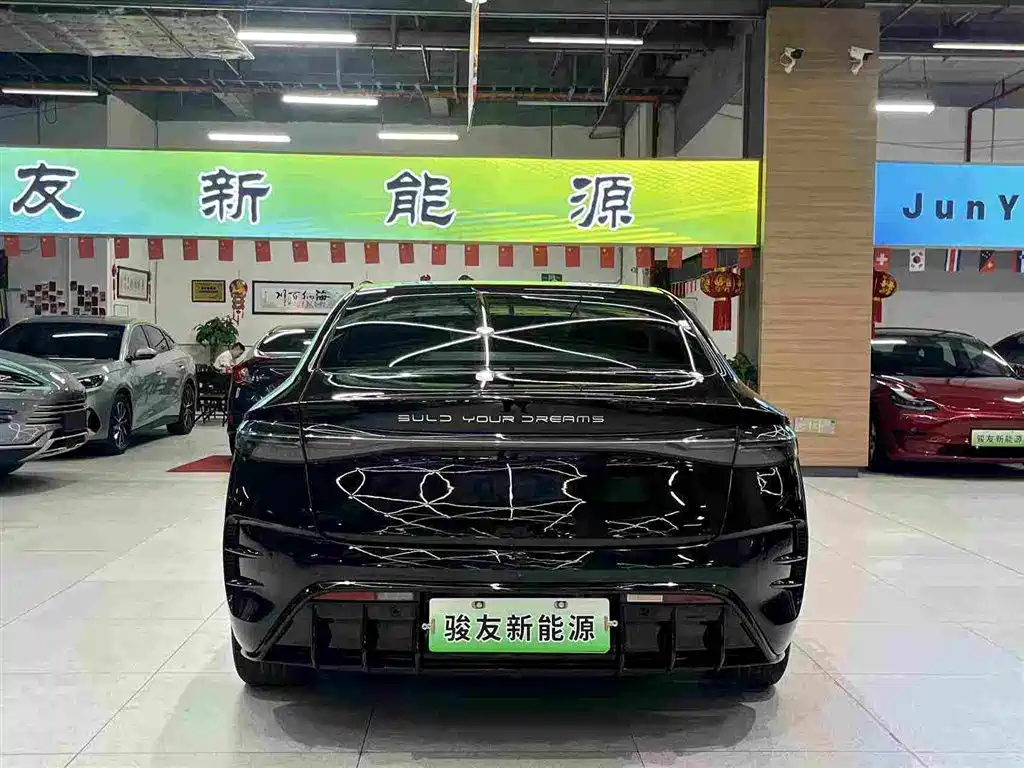 Seal 2023 Champion Edition 550km Premium Type купить на сайте DeffCars