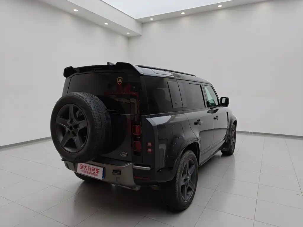 Land Rover Defender 2023 facelift 110 3.0T P400 X-DYNAMIC HSE купить на сайте DeffCars