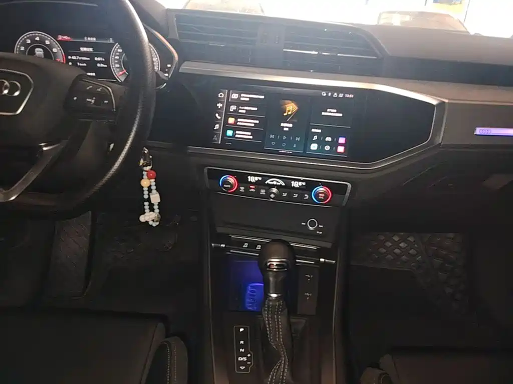 Audi Q3 2024款 35 TFSI 进取动感型 купить на сайте DeffCars