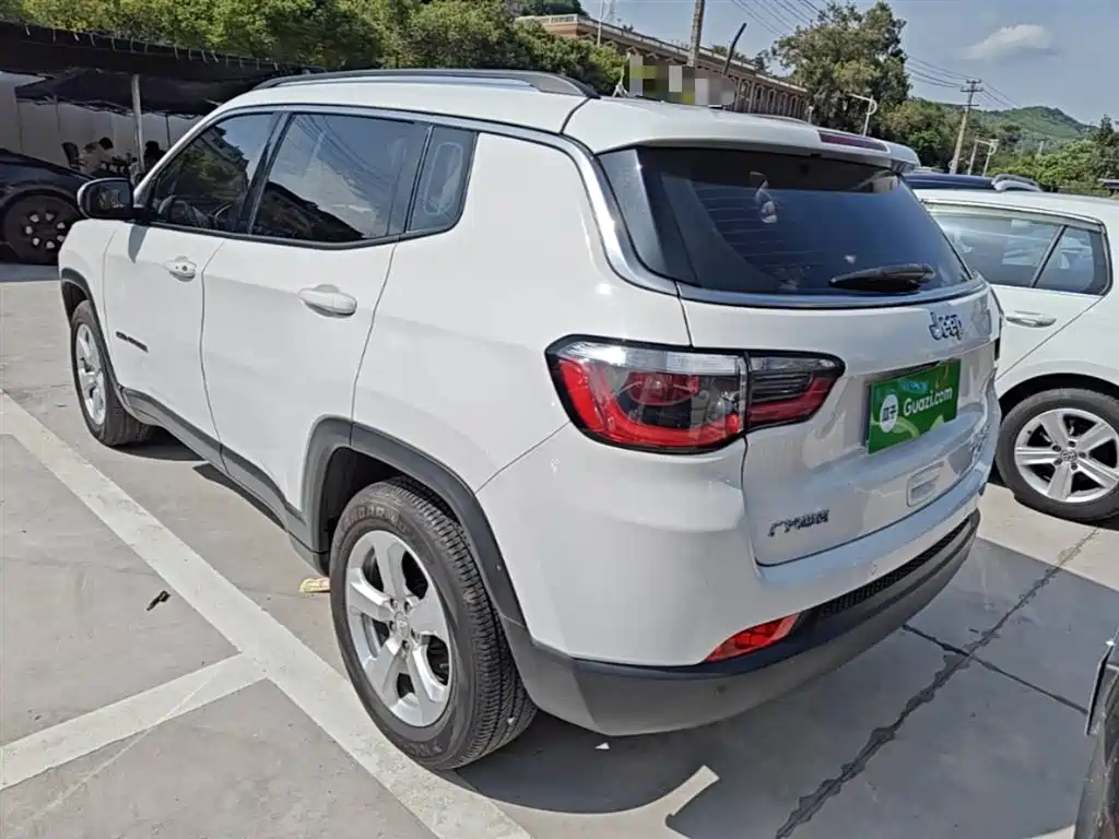 Compass 2017 200T Automatic Home Edition купить на сайте DeffCars