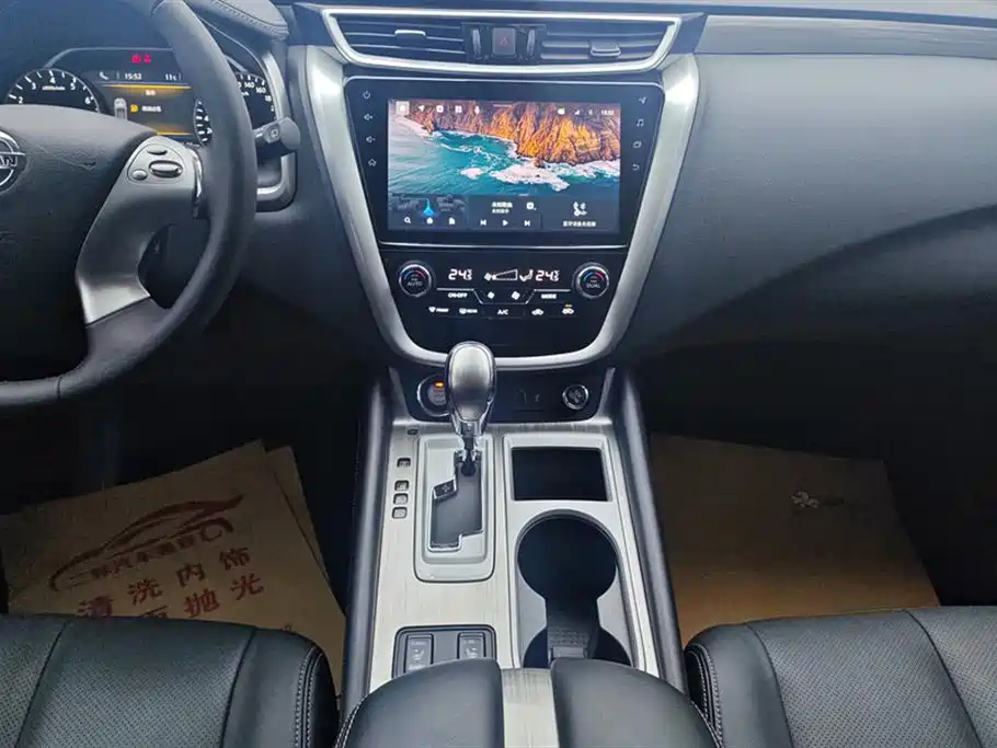 Loulan 2021 2.5L XL 2WD Intelligent Connected Deluxe Edition купить на сайте DeffCars