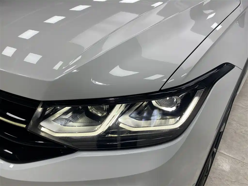 Tiguan X 2023 facelift 330TSI two-wheel drive flagship version купить на сайте DeffCars
