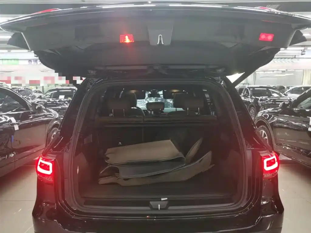 Mercedes-Benz GLB 2023 GLB 220 Dynamic купить на сайте DeffCars