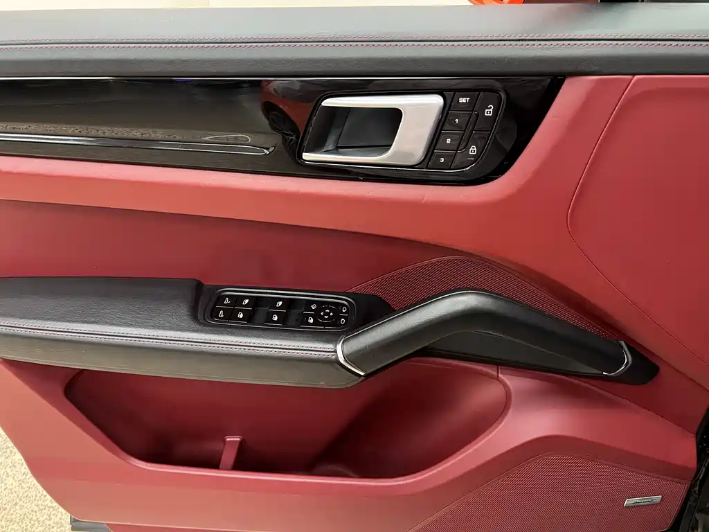Cayenne 2019 Cayenne Coupé 3.0T купить на сайте DeffCars