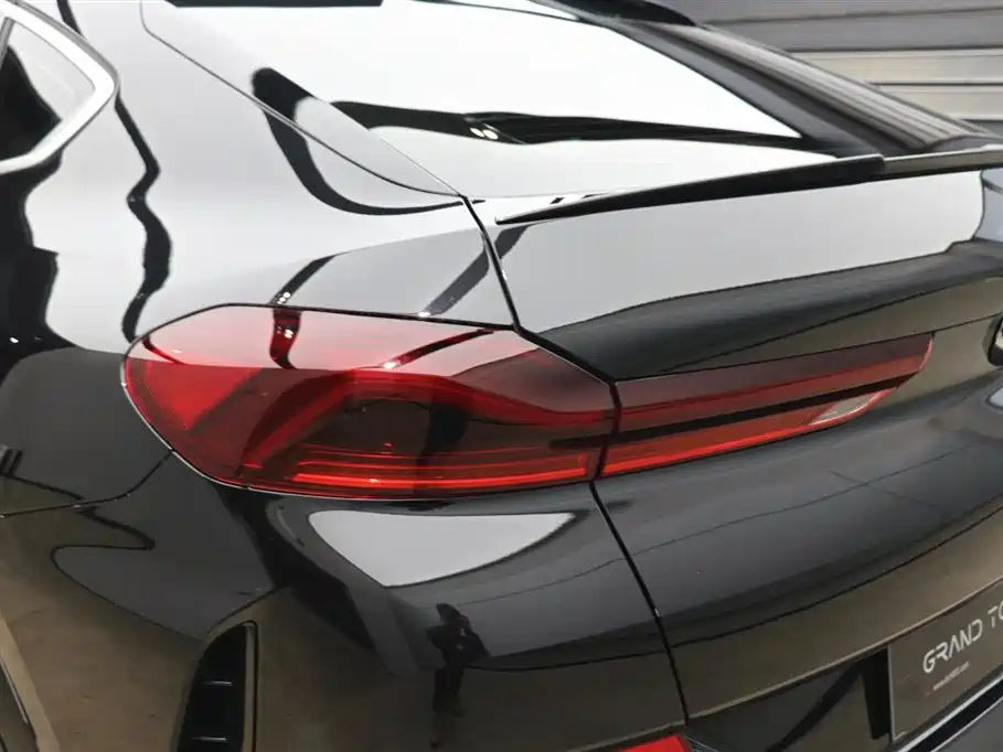 BMW X6 2023 xDrive40i M Sports Package купить на сайте DeffCars
