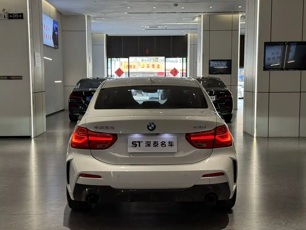 BMW 1 Series 2021 125i M Sports Night Edition купить на сайте DeffCars