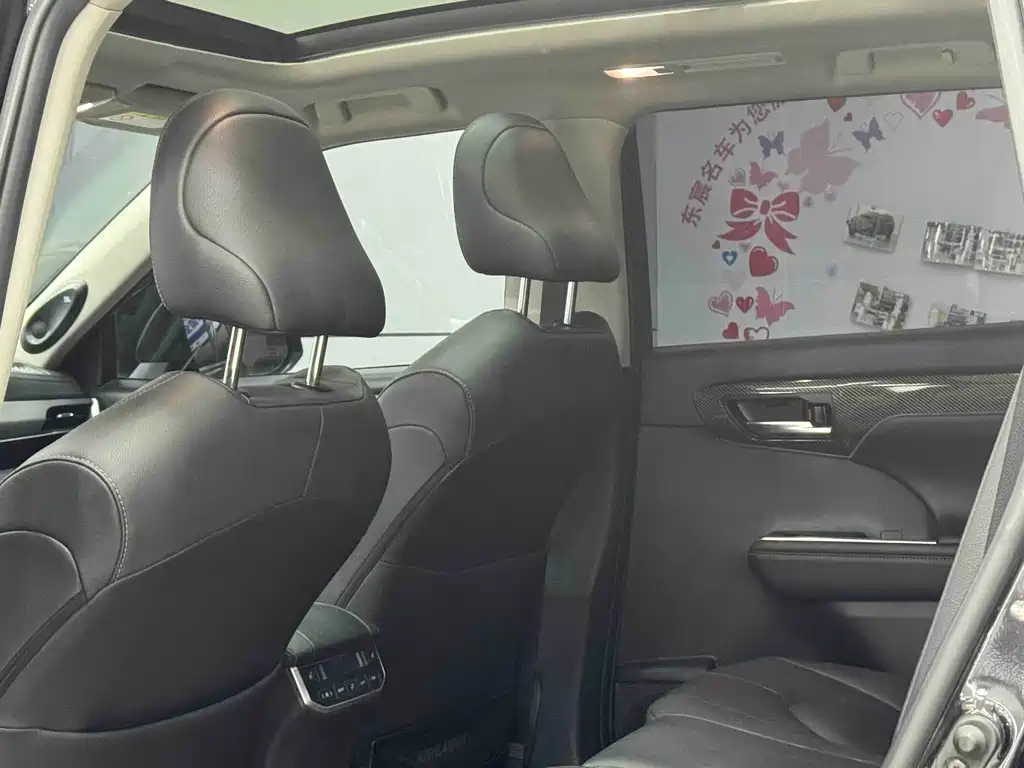 Highlander 2022 dual engine 2.5L four-wheel drive extreme version 7 seats купить на сайте DeffCars