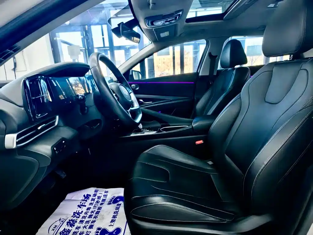 Elantra 2021 1.5L CVT LUX Premium Edition купить на сайте DeffCars