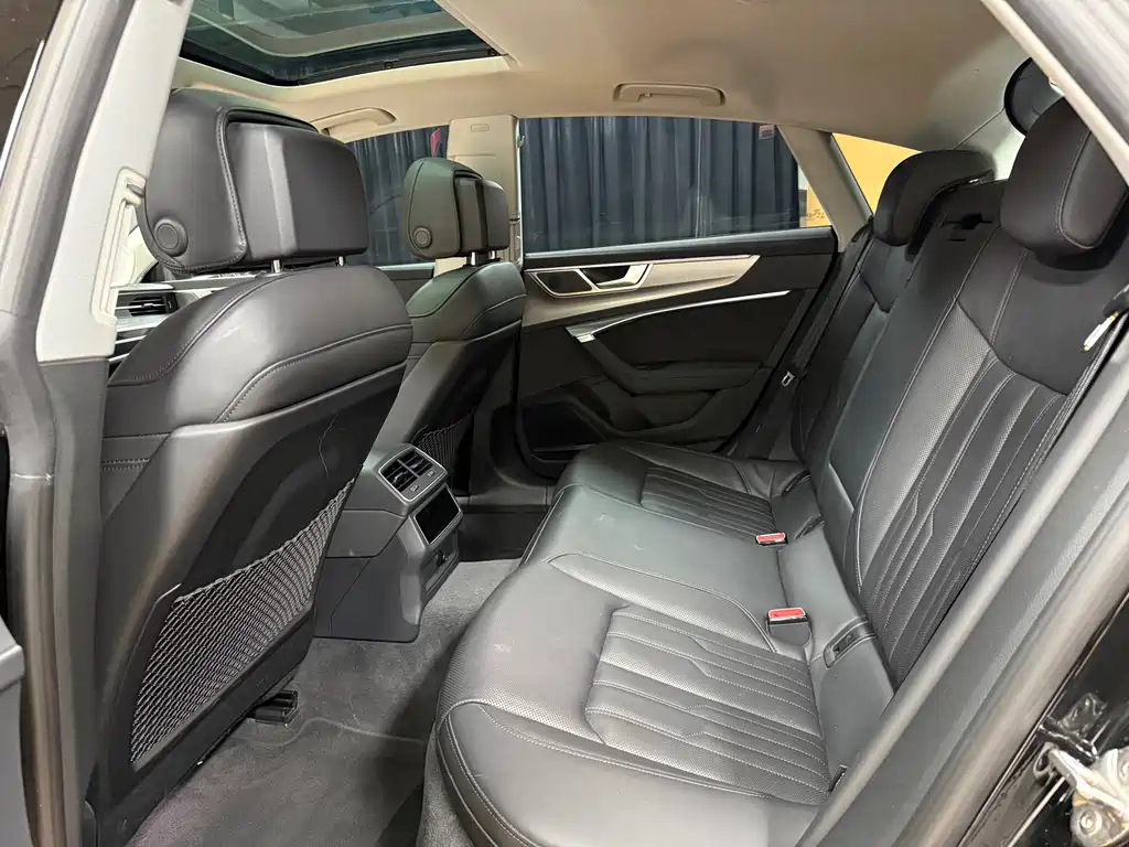 Audi A7 2019 55 TFSI quattro competition version купить на сайте DeffCars
