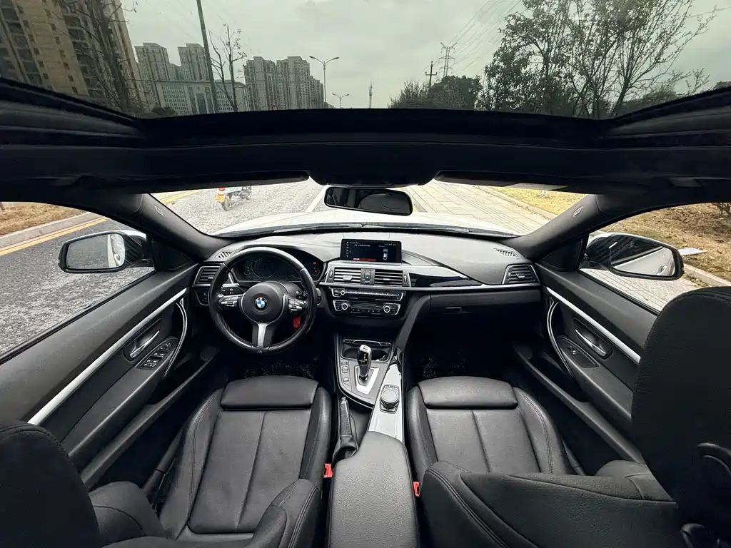 BMW 3 Series GT 2019 320i M Sports Package купить на сайте DeffCars