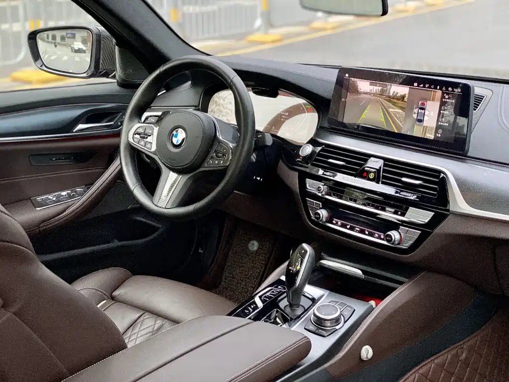 BMW 5 Series Imported 2022 540i Fashion Edition M Sports Package купить на сайте DeffCars