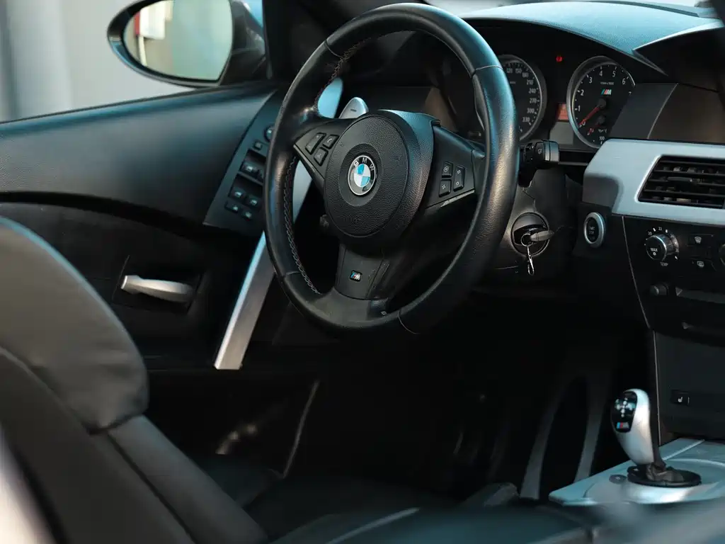 BMW M5 2005 M5 купить на сайте DeffCars