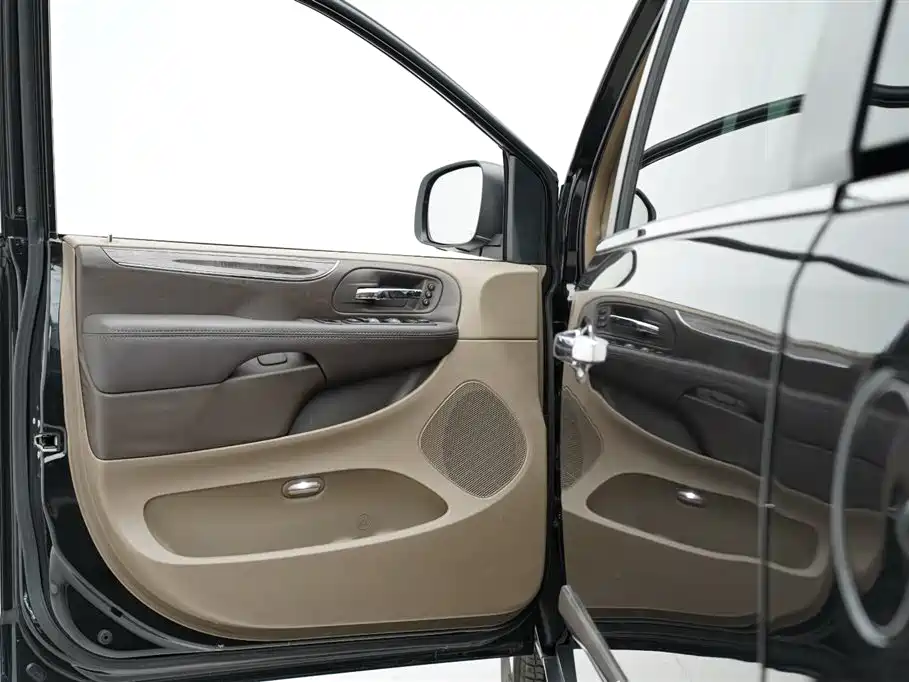 Dajielong imported 2013 3.6L luxury version купить на сайте DeffCars